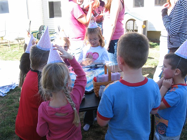 addisons bday party 042.jpg